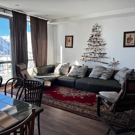 Mountain Cricket Chalets And Apartments Gudauri Luaran gambar