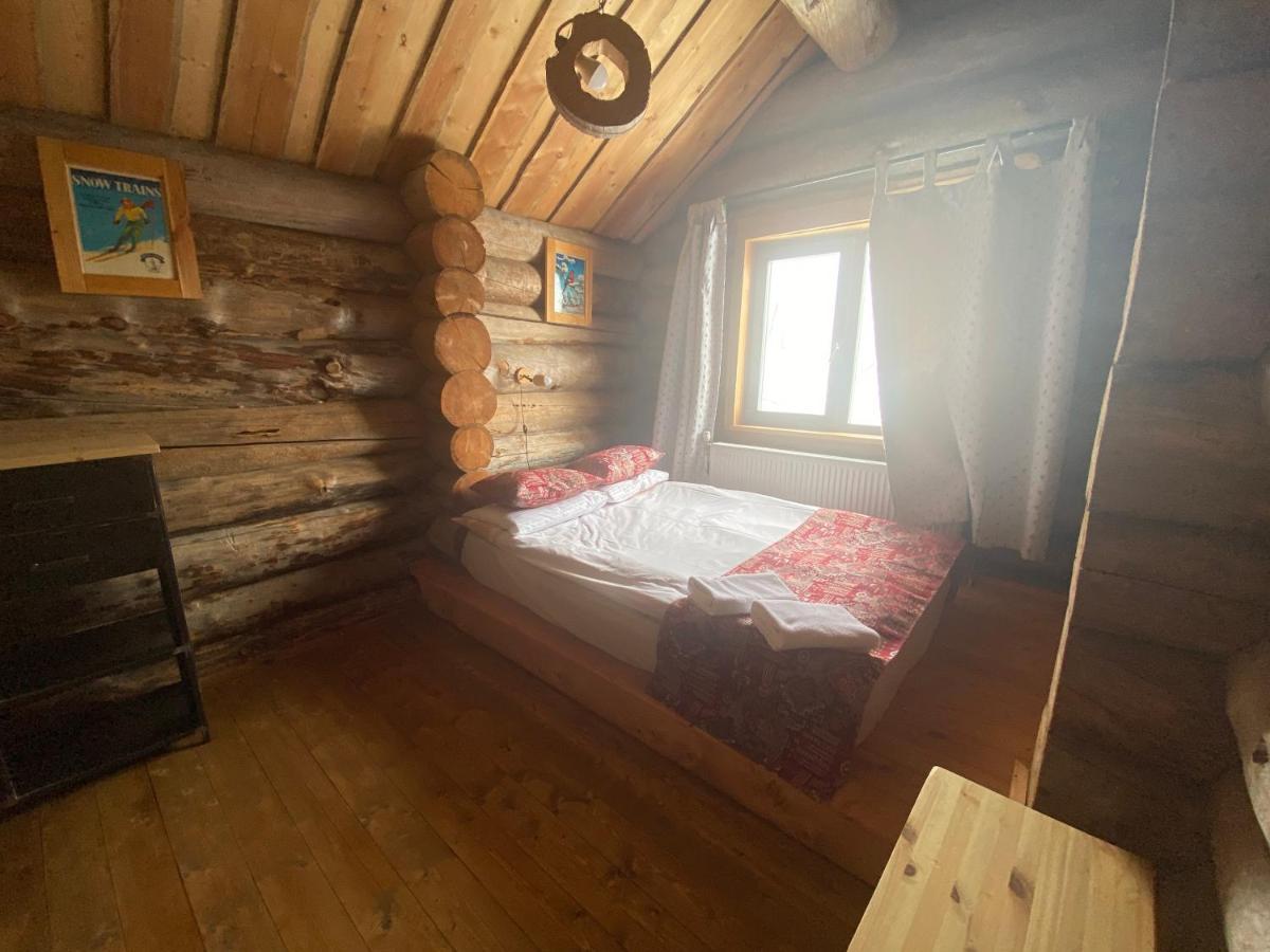 Mountain Cricket Chalets And Apartments Gudauri Luaran gambar