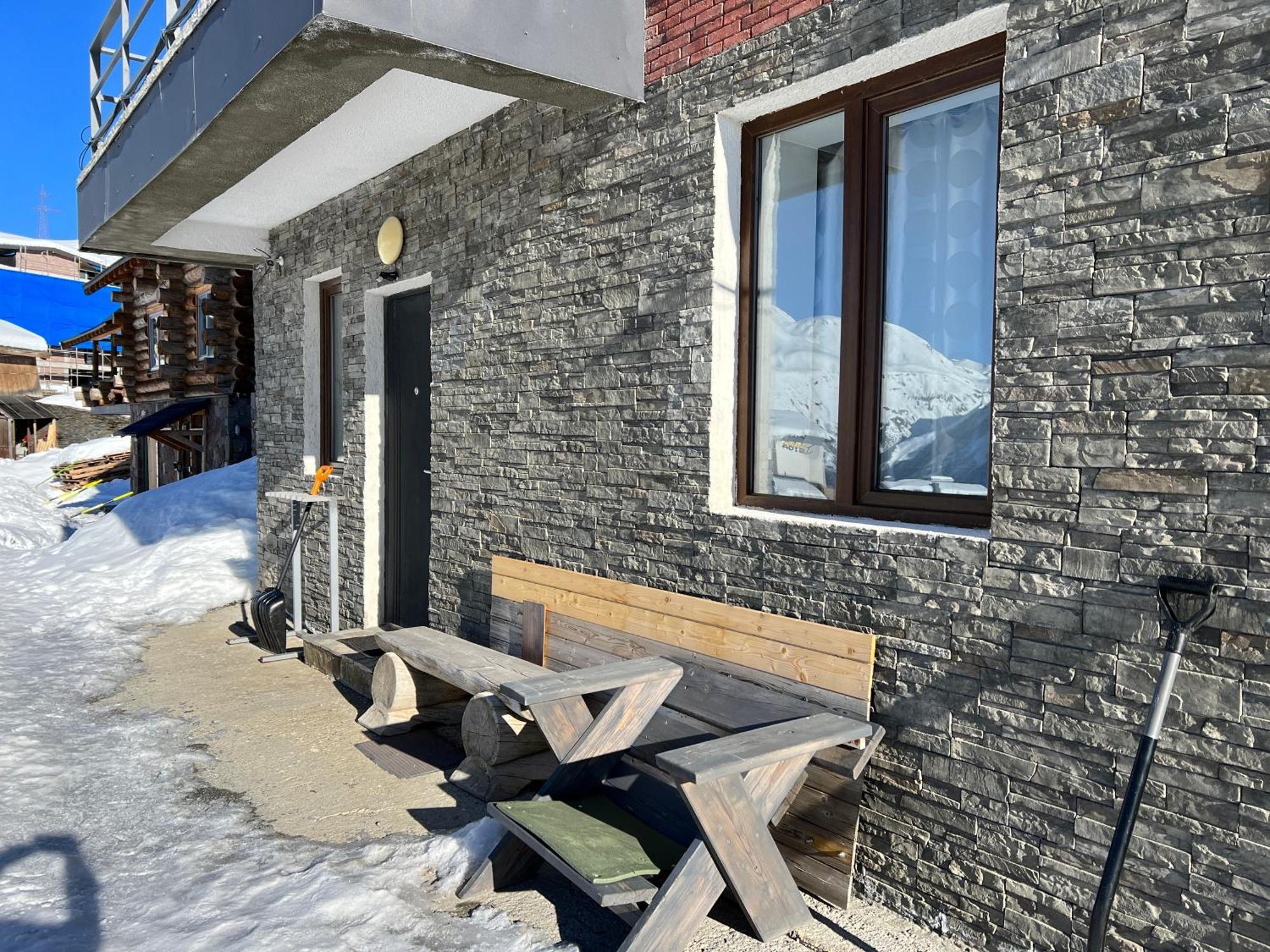 Mountain Cricket Chalets And Apartments Gudauri Bilik gambar