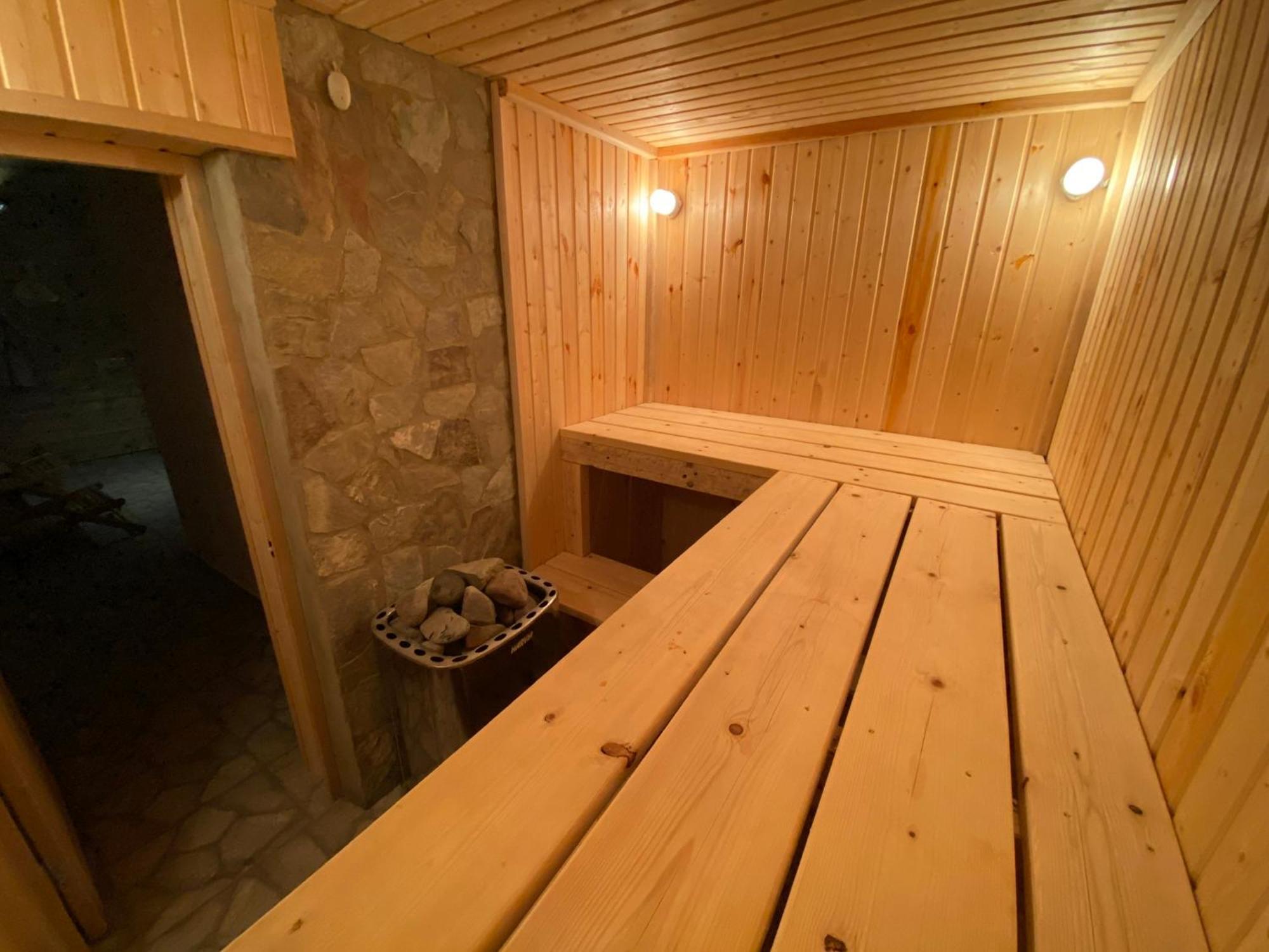 Mountain Cricket Chalets And Apartments Gudauri Luaran gambar
